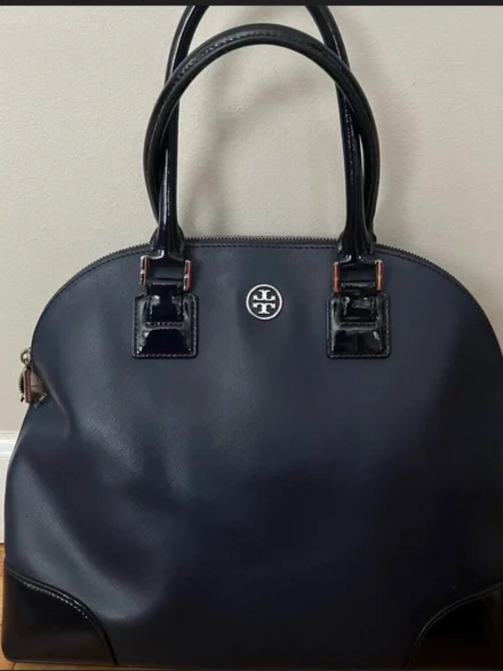 TORY BURCH navy blue dome Robinson tote bag, LN